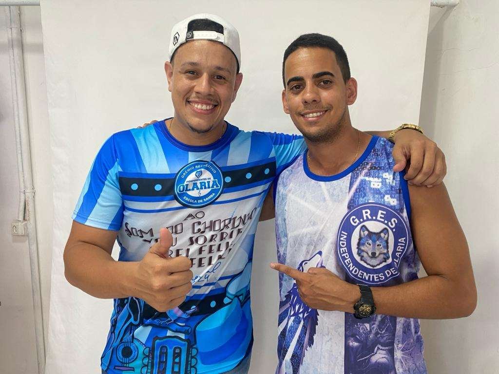 Juan-Briggs-e-Presidente-Brenno-Araujo-11 Juan Briggs é o novo intérprete da Independentes de Olaria