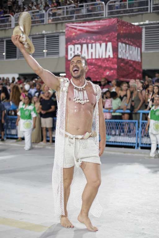 Renny-Delmondes-Foto-Diego-Mendes-31 Renny Delmondes é pescador em ensaio técnico na Sapucaí