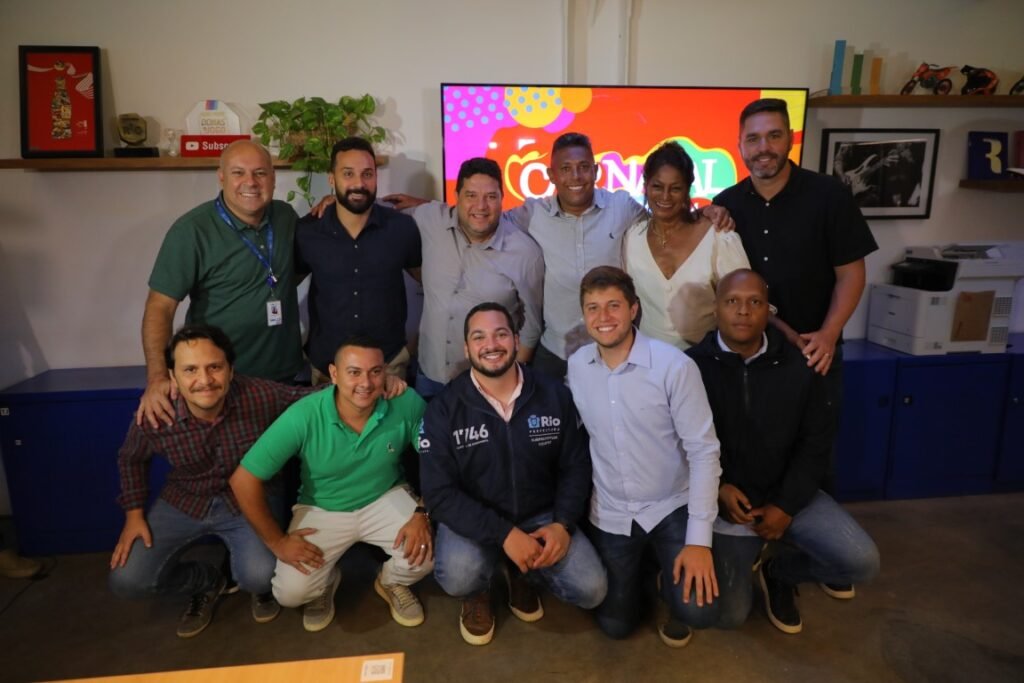 Riotur-e-sub-prefeitos-estiveram-presentes-na-apresentacao-do-planejamento_Alexandre-Macieira-1024x683-1 Com 453 desfiles de blocos, Riotur apresenta esquema operacional para Carnaval de Rua 2024