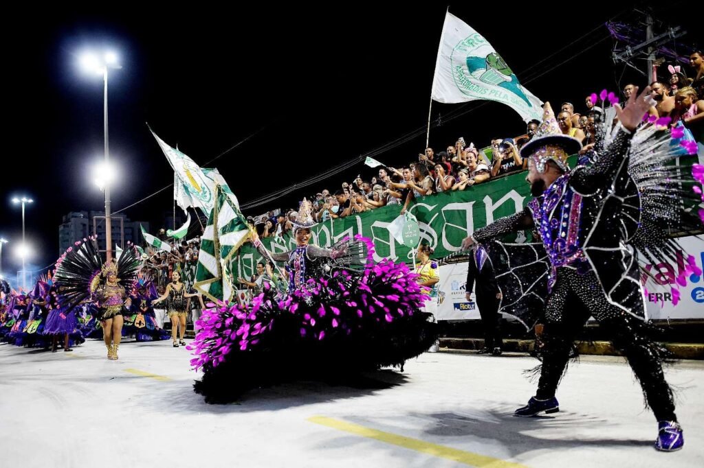 WhatsApp-Image-2024-02-16-at-14.50.39-1-1024x682 Carnaval da Estrada Intendente Magalhães supera expectativas