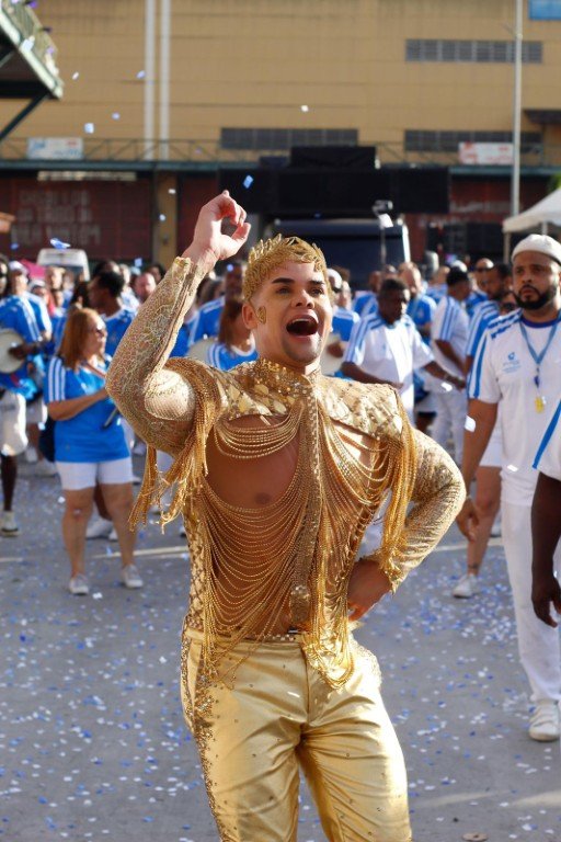 Bruno-Pinheiro-Foto-Gabriel-Belmiro-3 Bruno Pinheiro reina à frente dos ritmistas da Tradição na Cidade do Samba