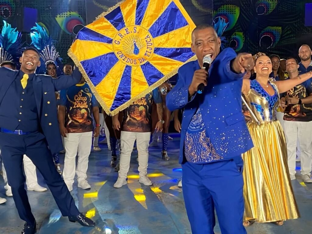 404343074_18401244526024156_105204171827522624_n-11-1-1024x768 🎭 O Coração do Carnaval Carioca Bate Aqui! 🎶