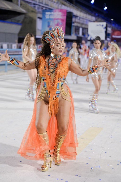 Ale-Jansen-Foto-S1-Fotografia-Divulgacao-Gardel-Assessoria-16 Ale Jansen estreia como Madrinha da Em Cima da Hora na Marquês de Sapucaí