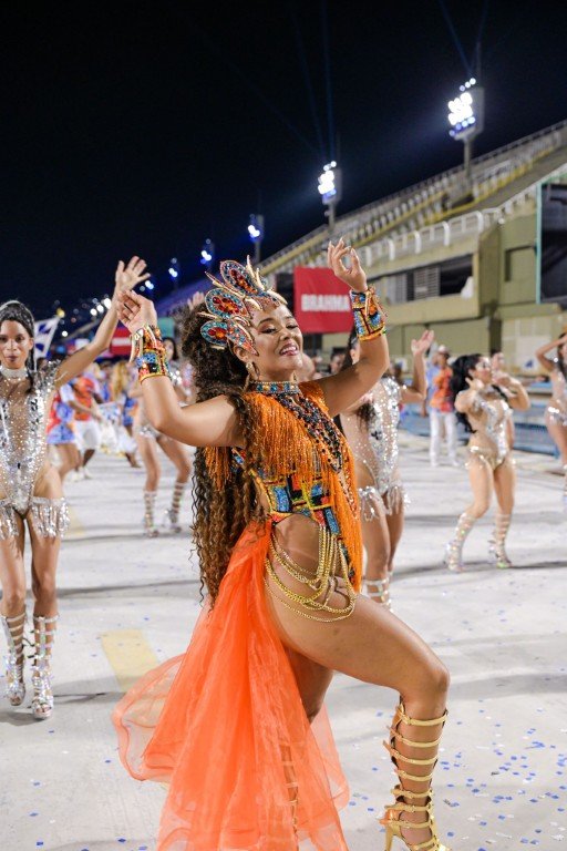 Ale-Jansen-Foto-S1-Fotografia-Divulgacao-Gardel-Assessoria-8 Ale Jansen estreia como Madrinha da Em Cima da Hora na Marquês de Sapucaí