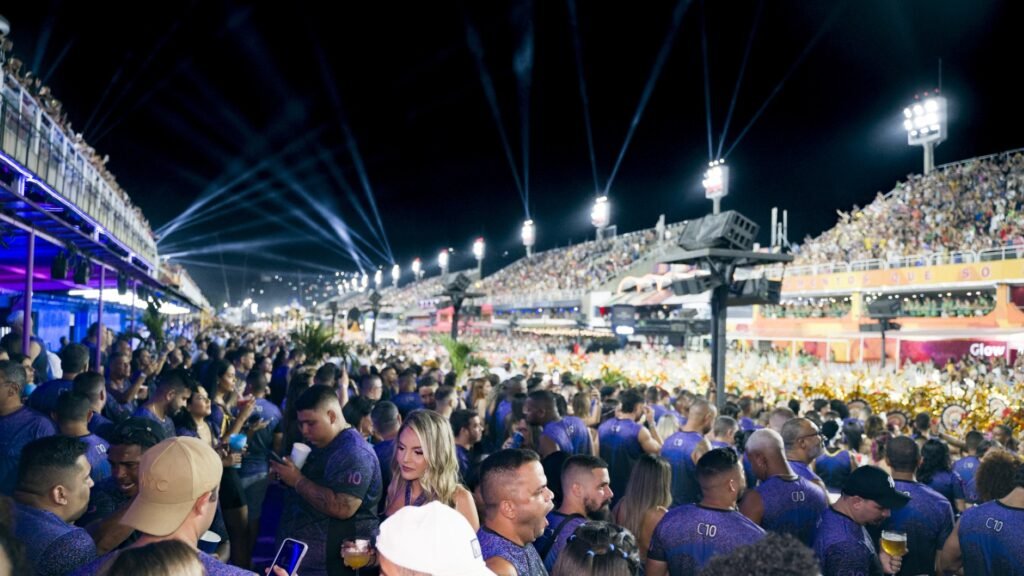 Camarote-Camisa-10-6-1-1024x576 Camarote Camisa 10 oferece a melhor localização da Sapucaí e serviços premium