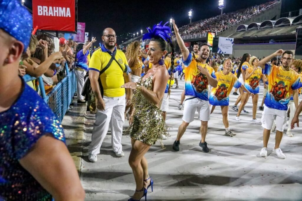 Tatiana-Unidos-da-Tijuca-Foto-Allan-Duffes-1-1024x683 Tatiana Breia ensaia em dose dupla pela Unidos da Tijuca e União da Ilha na Marquês de Sapucaí