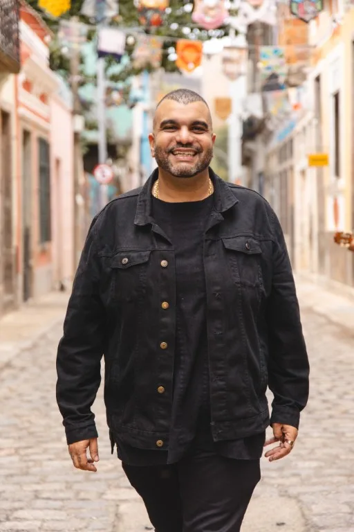 INACIO-RIOS-01-1 Noite de samba histórico marca gravação de Leonardo Bessa no Beco do Rato