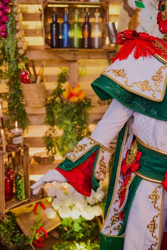 WhatsApp-Image-2025-10-22-at-01.22.59-3-684x1024 Mangueira divulga protótipos das fantasias de suas alas comerciais para o Carnaval 2026