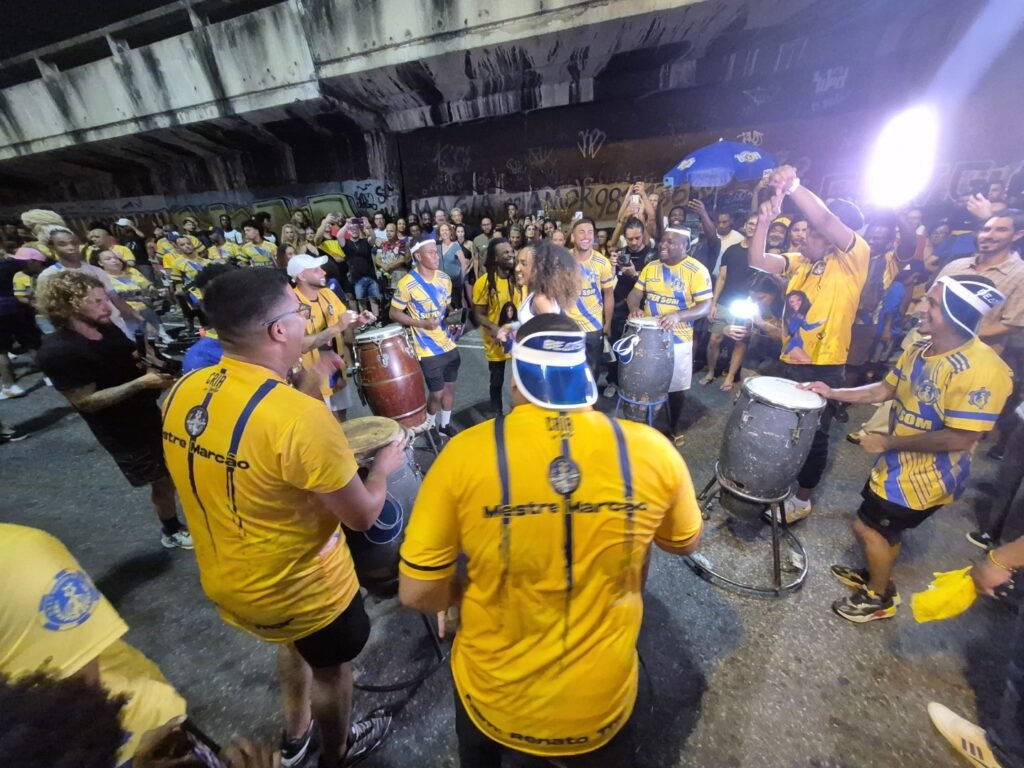 20251215_223705-1024x768 A rua como resposta: Tuiuti canta alto e reafirma sua identidade para 2026