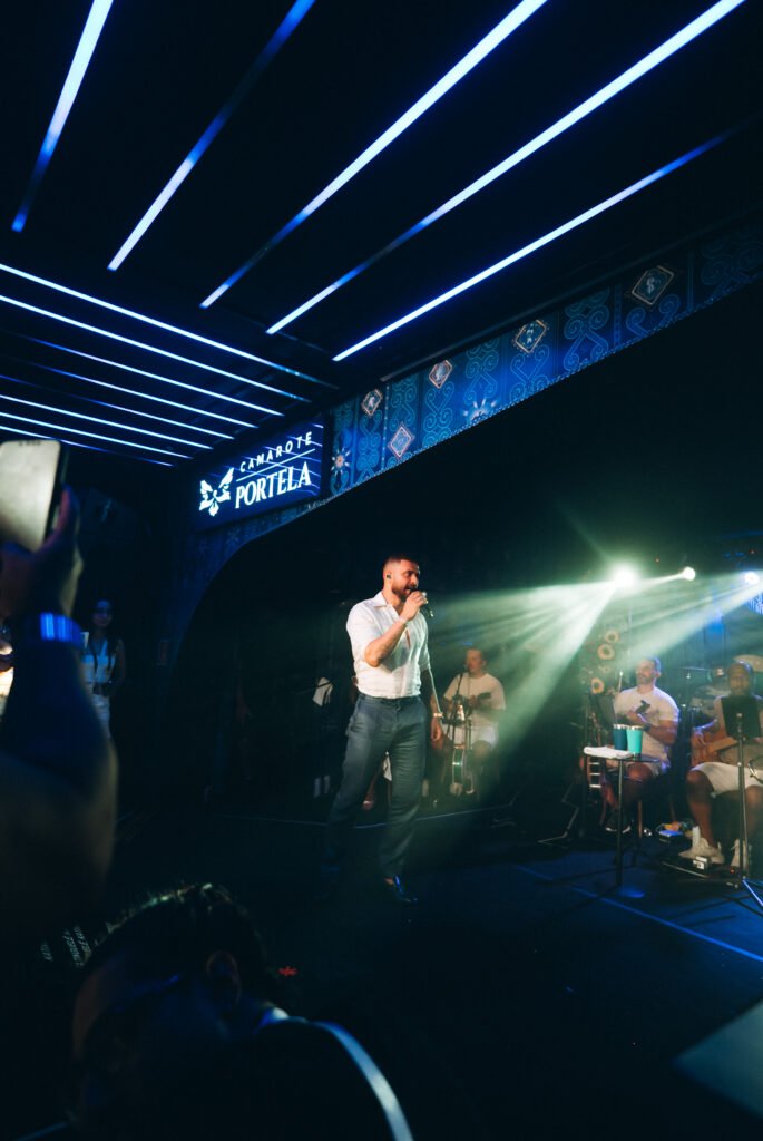 Copia-de-Copia-de-TAM_3158-685x1024 CARNAVAL 2026: Camarote Portela terá Diogo Nogueira, Xande de Pilares, Revelação, MARVVILA e muito mais!