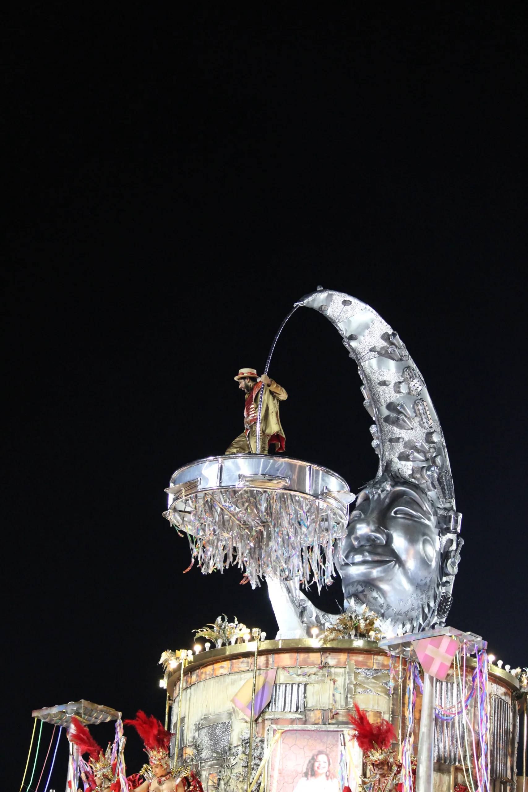 IMG_2123-scaled-1 Viradouro, a Quarta Estrela e o Dia em que Niterói Virou Marquês de Sapucaí