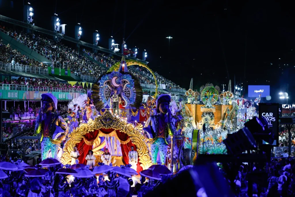 RT-VIGARIO-ESCOLA-8206-1024x683 Série Ouro 2026 tem ingressos esgotados e garante Sapucaí lotada mais uma vez